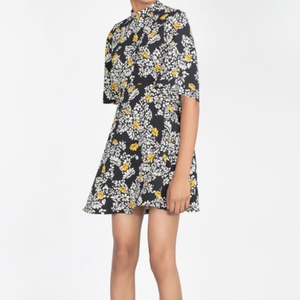 Zara | Mockneck floral dress (size XS)